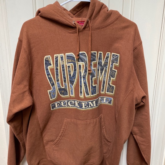 Supreme hoodie